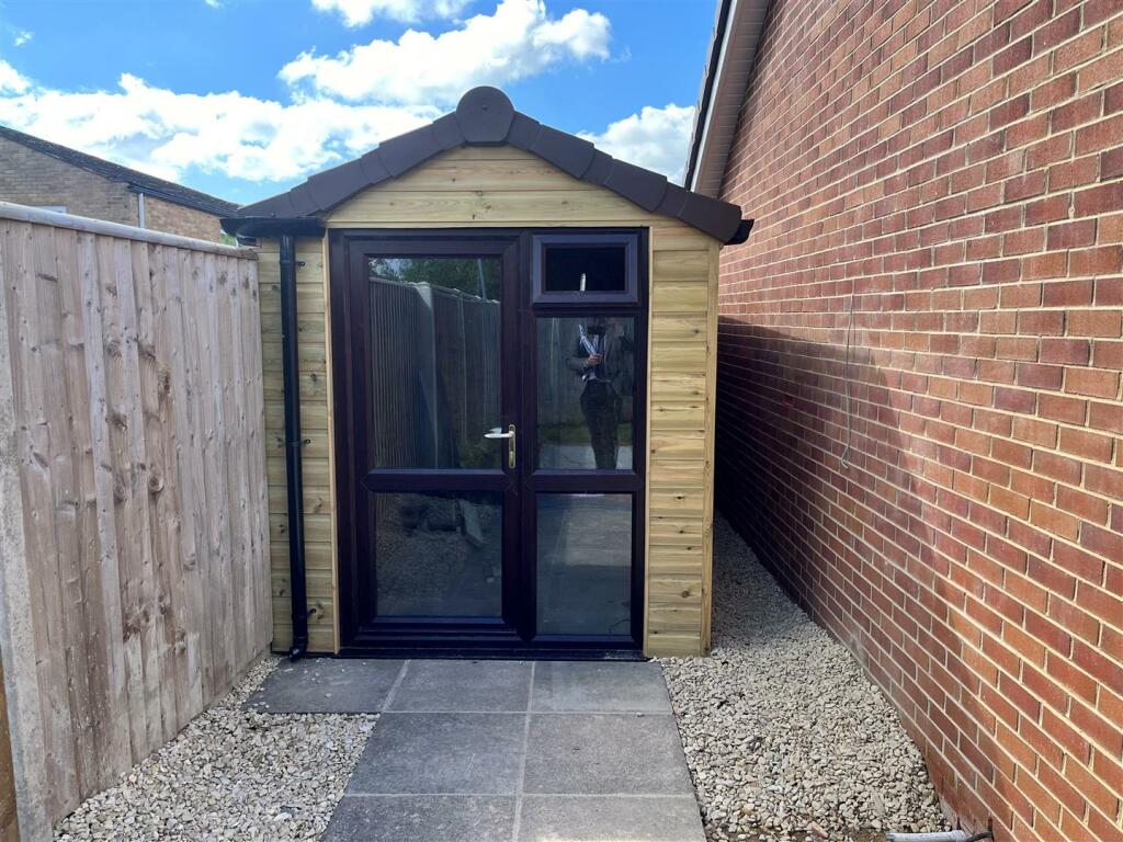 shed.jpg