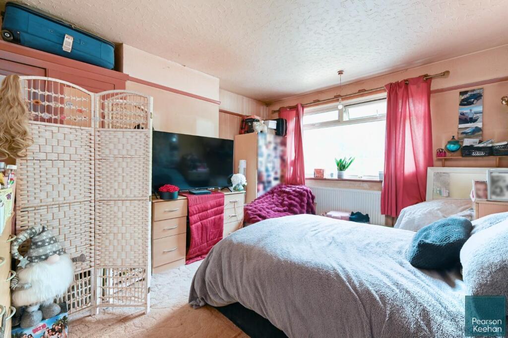 25 Neville Ave, BN3 (19).jpg