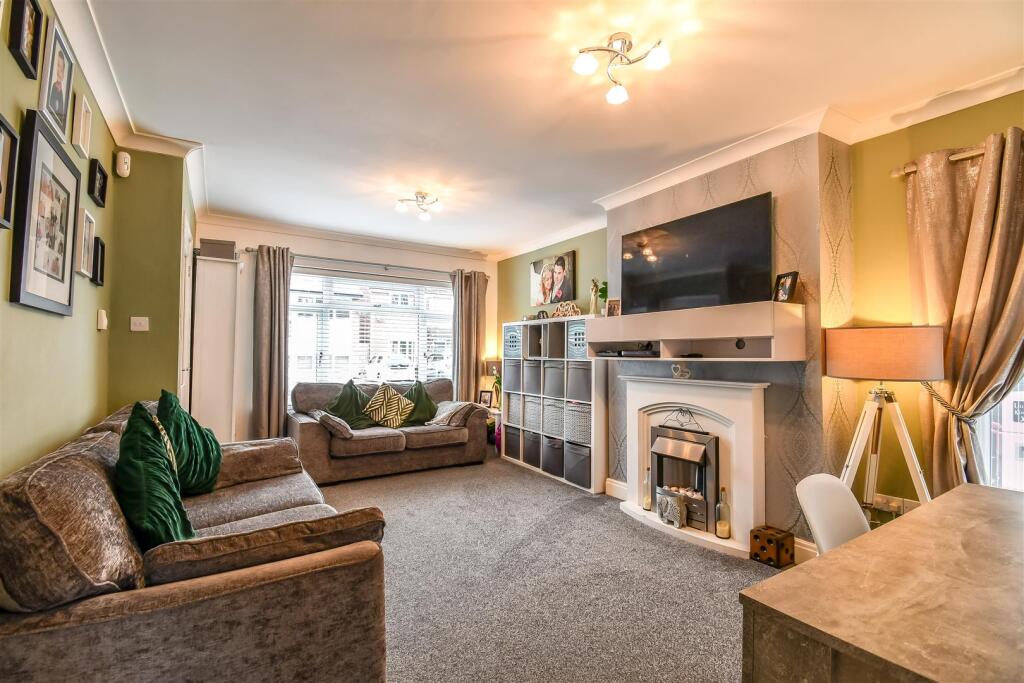 Living / Dining Room