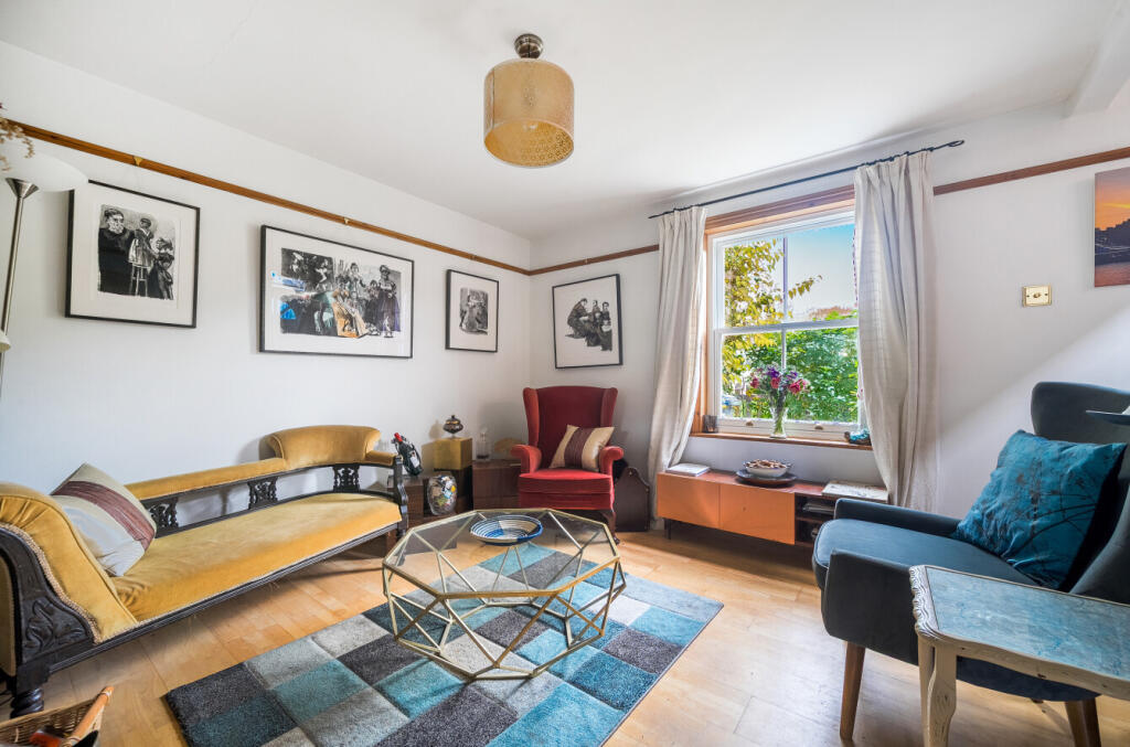 1387282-8-6931b16...