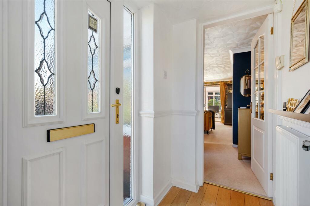 Entrance Hallway.jpg