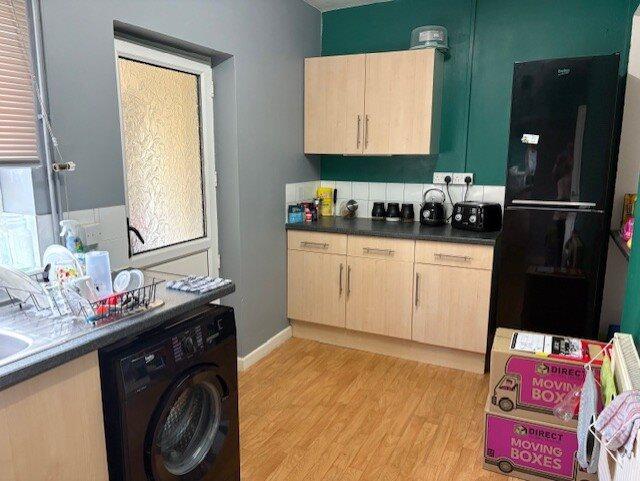 Kitchen photo 2