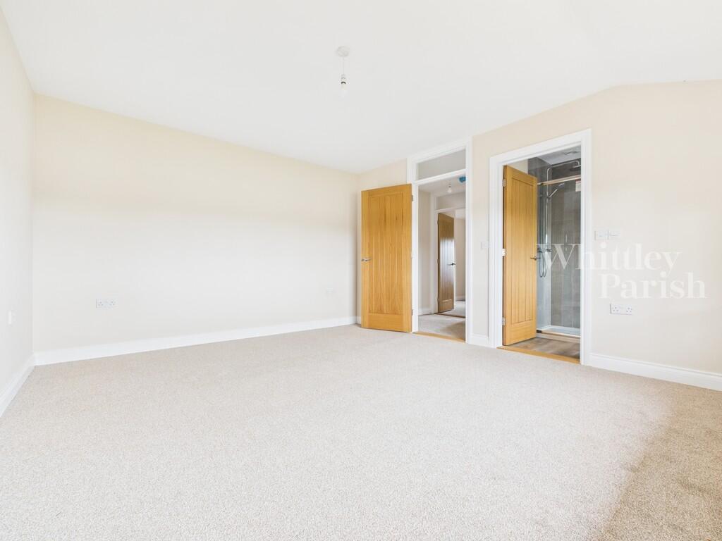 CAM04332G0-PR0484...