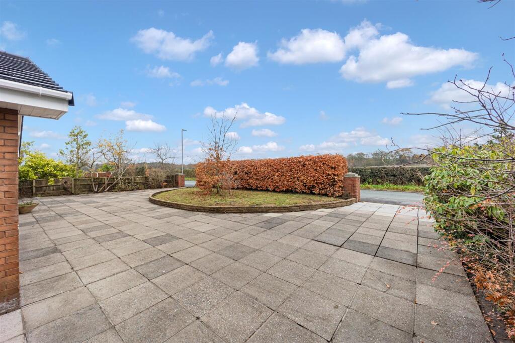 37 Ormskirk Road front.jpg