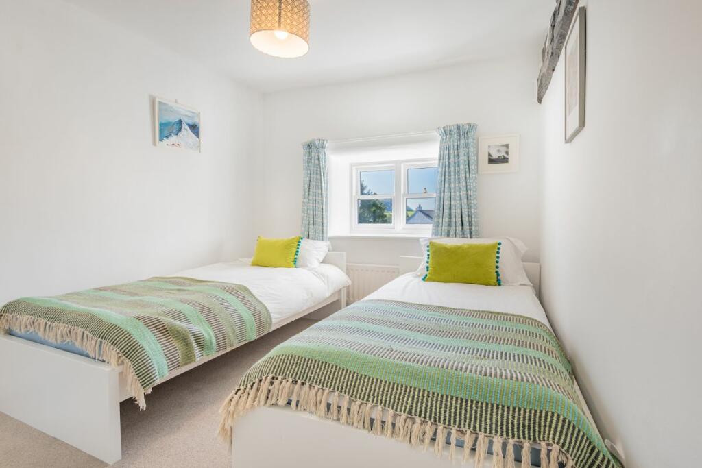 Annexe - Bedroom Five