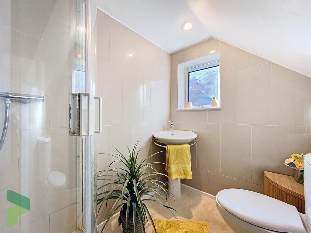 Ground Floor Show...