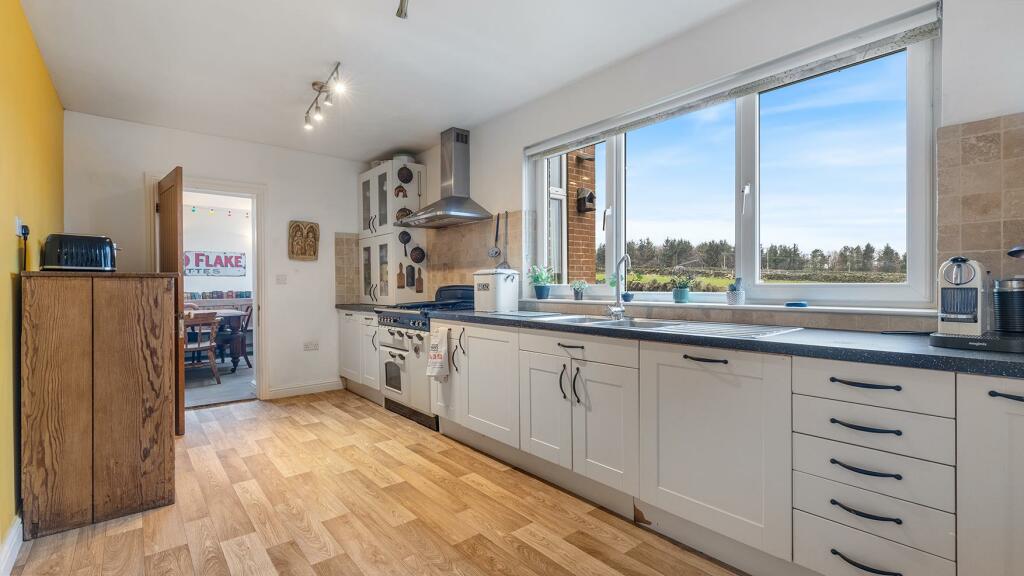 4 Far Field Ave, Hepworth 11_297.jpg