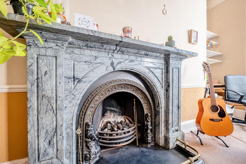 7 Johnstone St-36.jpg