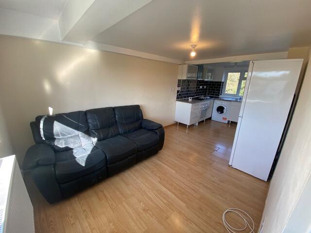 Flat C kitchen/livin