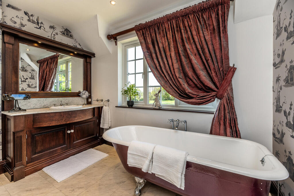 Hoe Hill Cottage ...