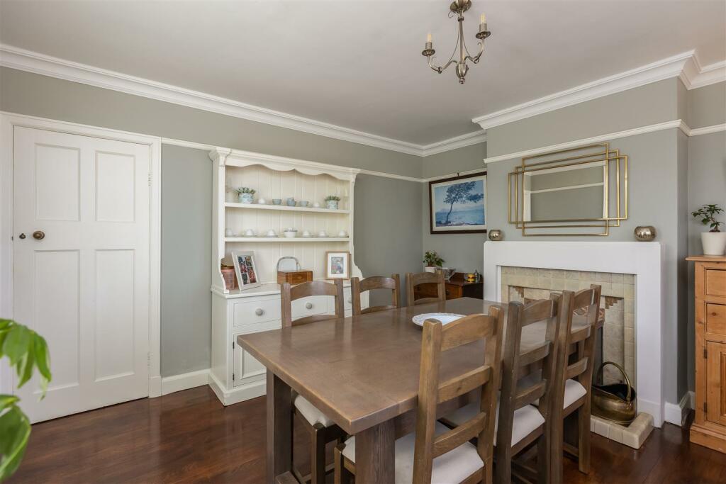 Ettington House Dining Room-3.jpg