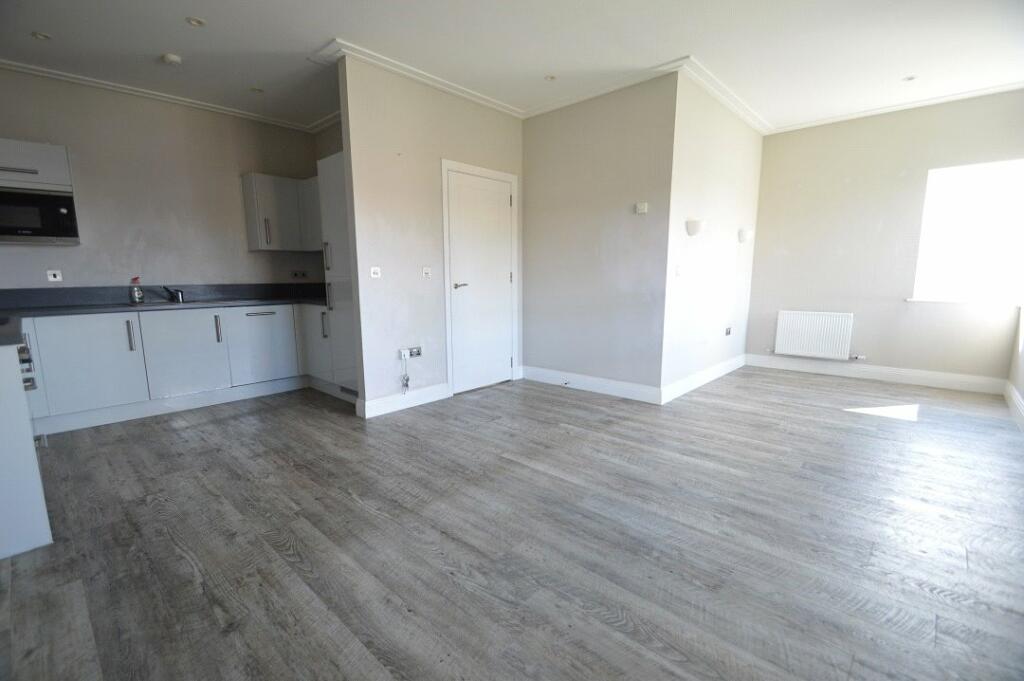 Kitchen and Lounge