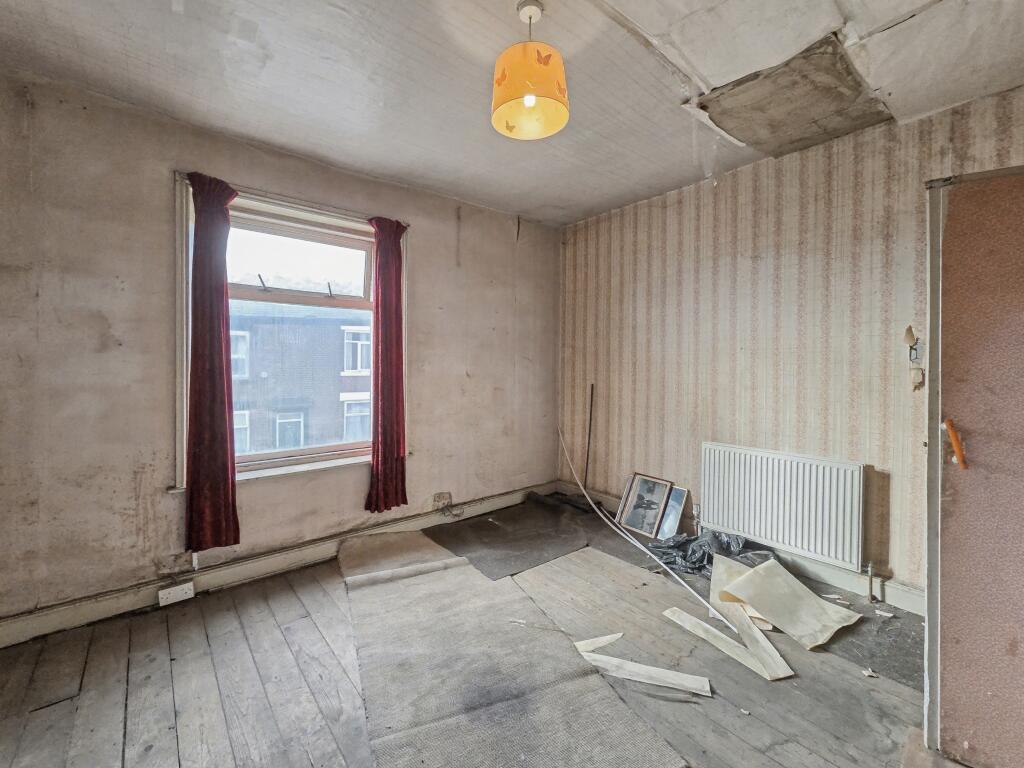 20251212052439 20251211 115751 DTqTP T202512121139.jpg