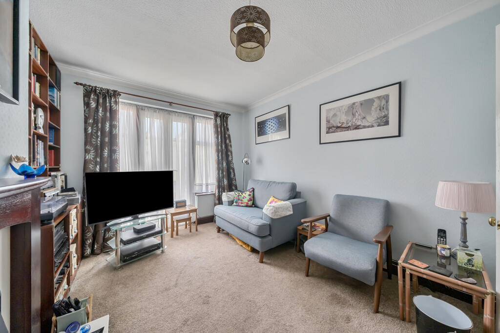 1347279-17-68c945...