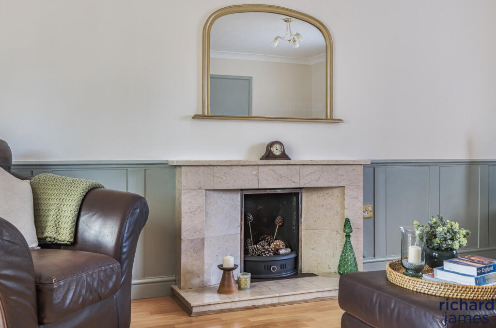 36f1d9137bb44ed9a2174ec6fe065a2b