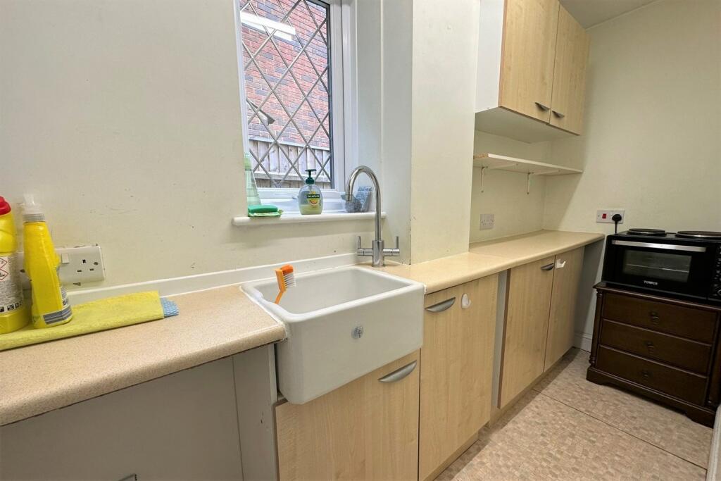 Annexe Kitchen