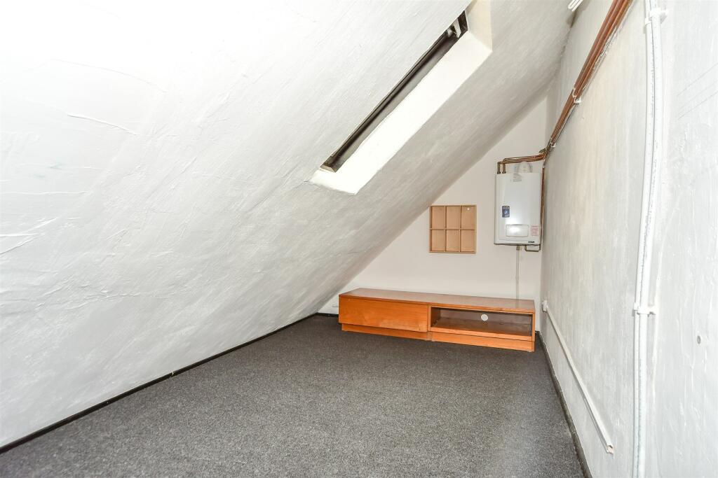 Loft/Storage