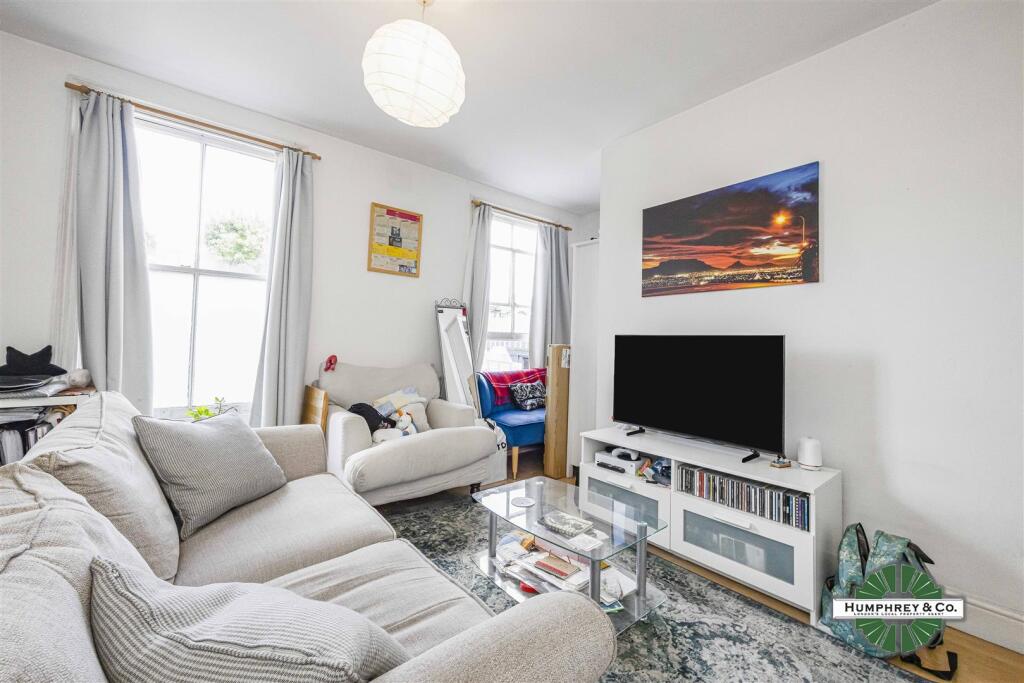 Flat C 9 Exmouth Street -008.JPG