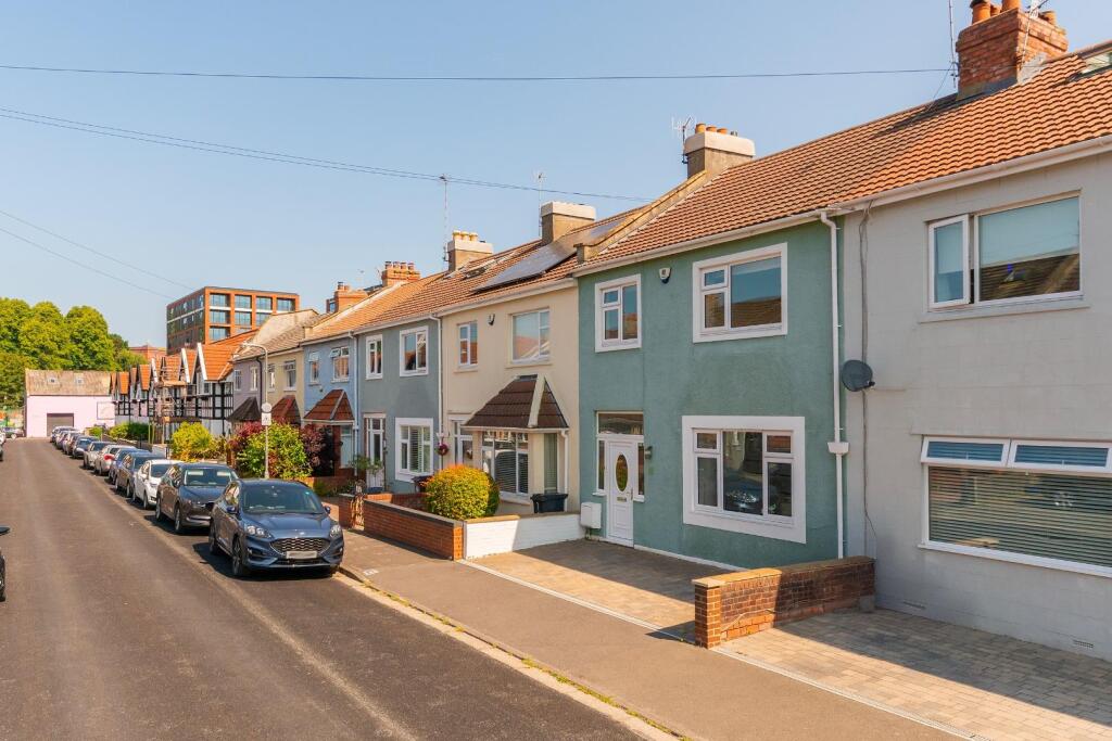 0A5RAN - External B.jpg