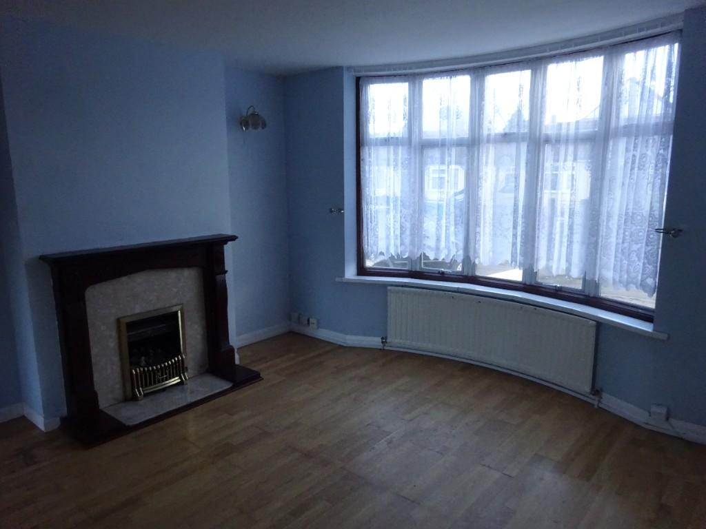 Fireplace & Bay
