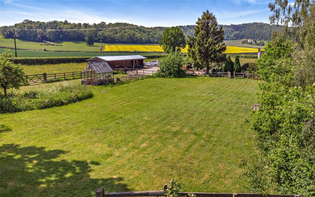Garden &amp; View