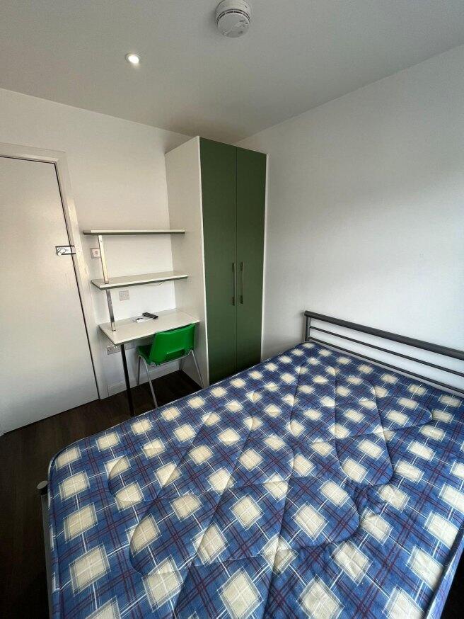 ashford-street-st4-2el-992575