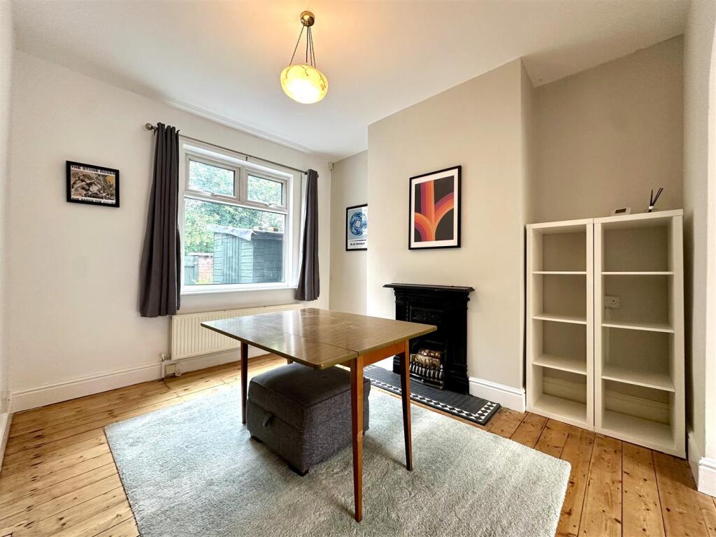 Dining Area Aspect 2