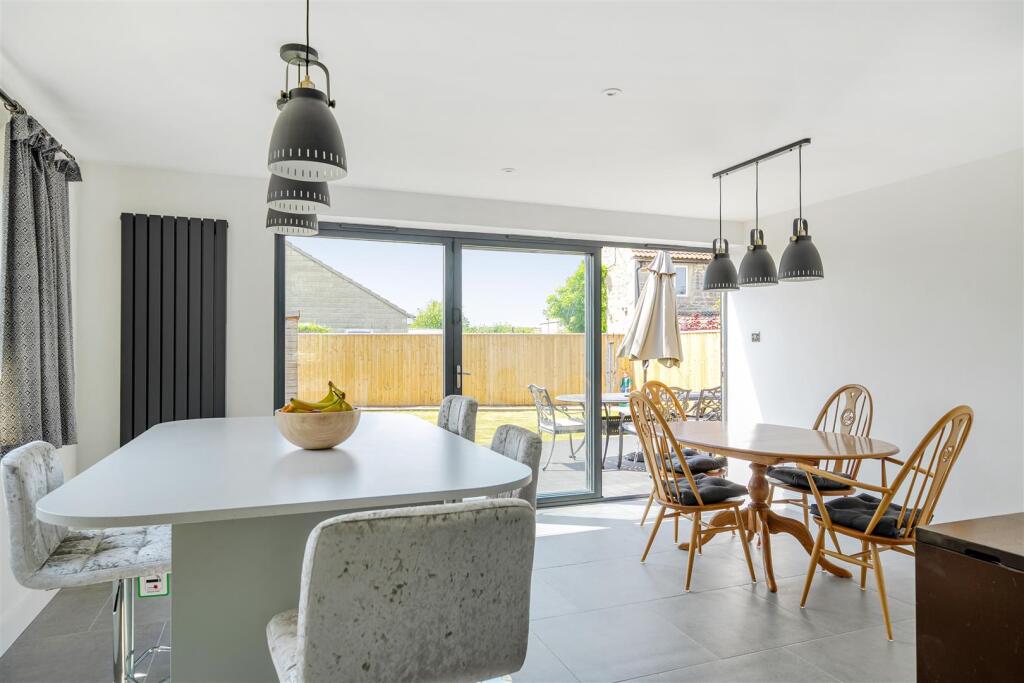 Dining Room II.jpg