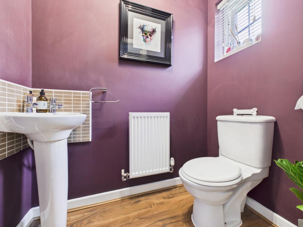 CAM03729G0-PR0097-STILL017