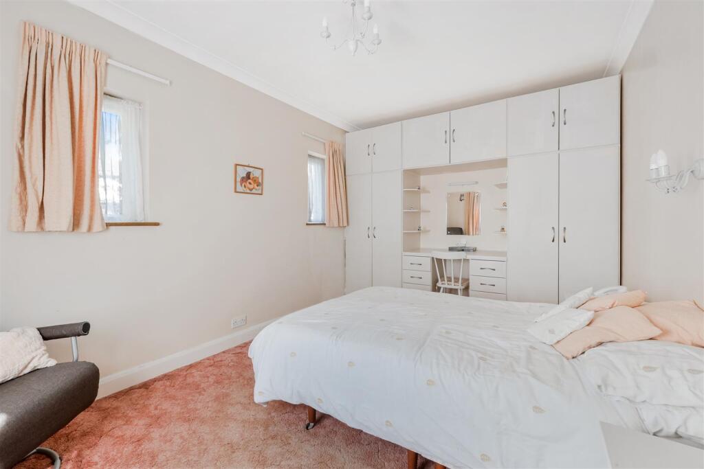 GREEN CURVE, 73 (14).jpg