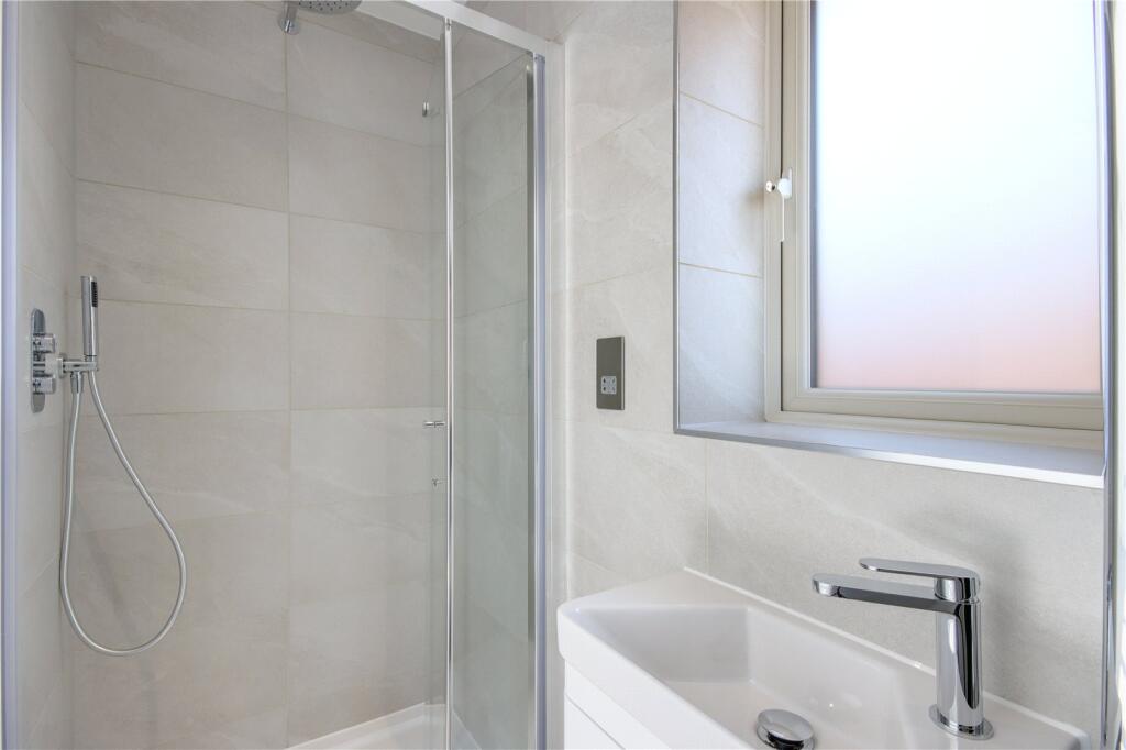 Plot 11 Ensuite