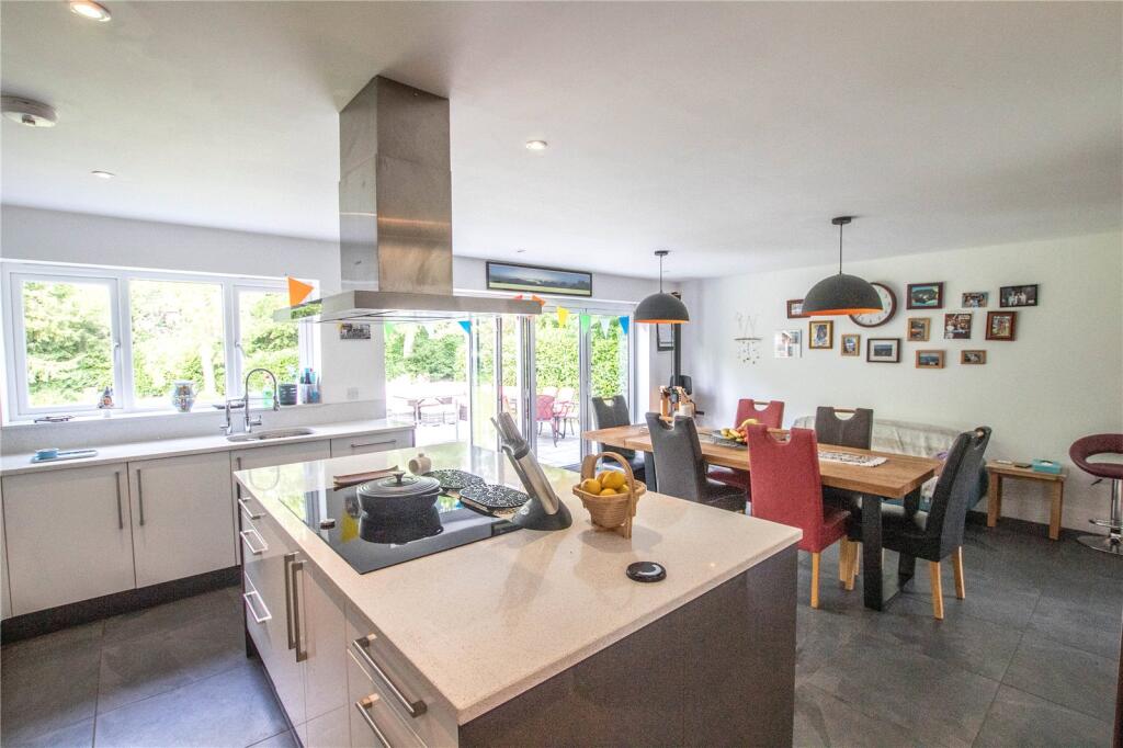 Kitchen/Living/Diner