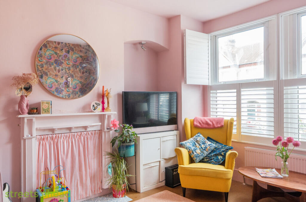 81807b4e-28fa-4b1...