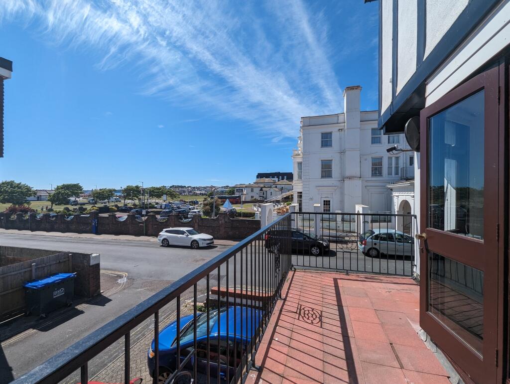 PXL_20240620_100116799