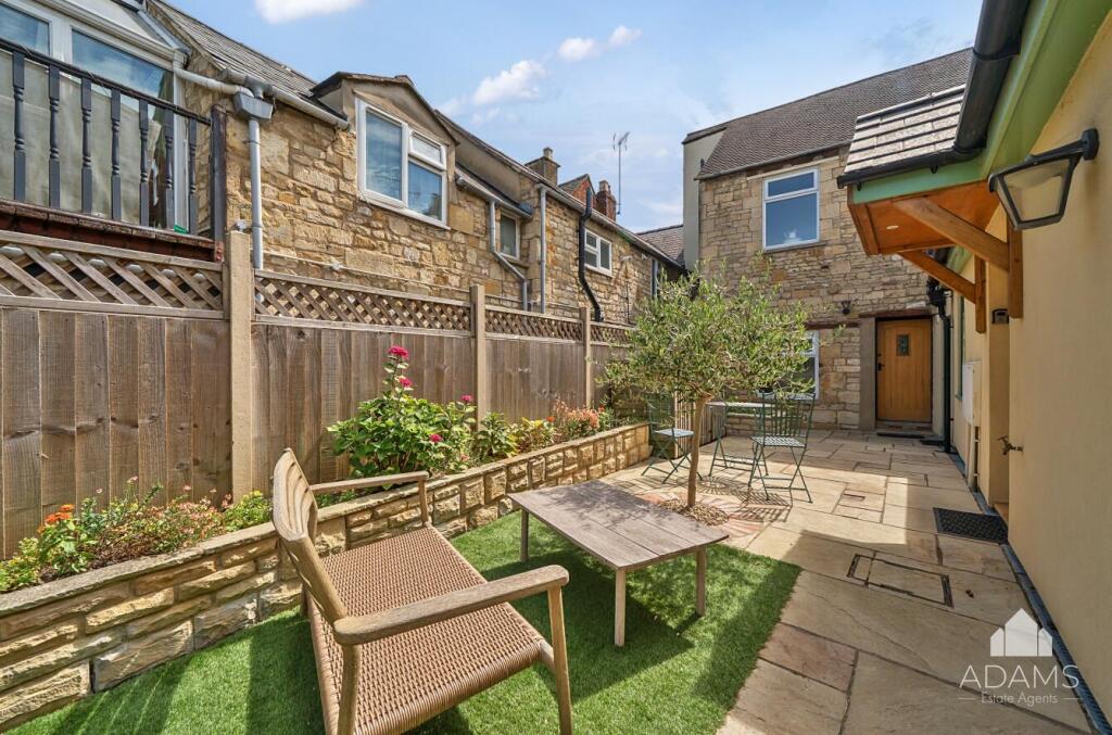 Courtyard Garden