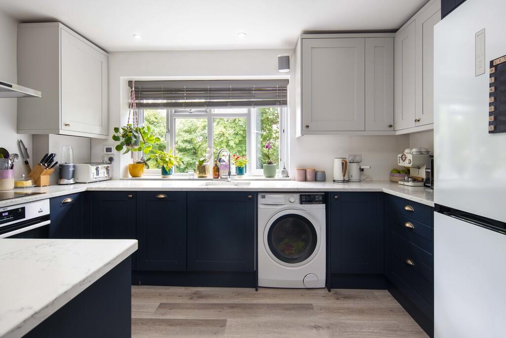 6_Kitchen