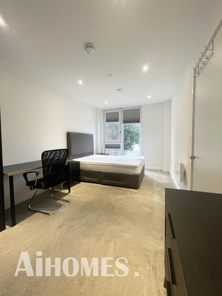 733dcf189b1f478cd5d2