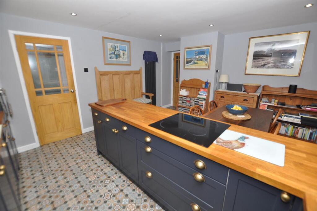 Kitchen / Dining / Family Room