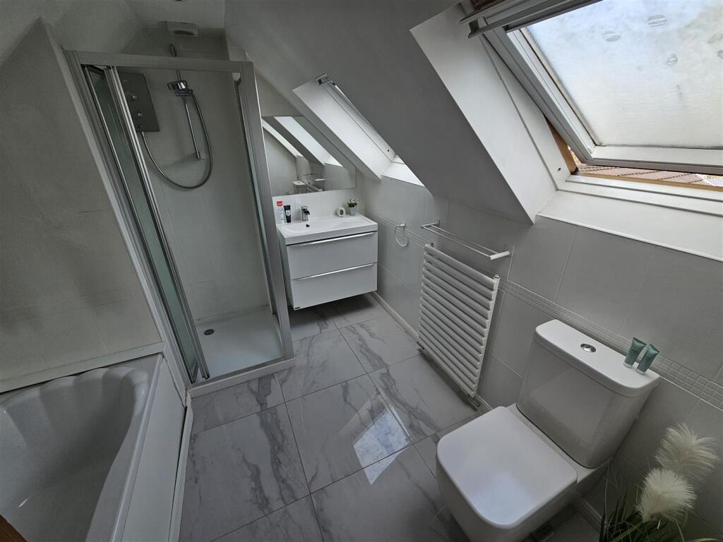Bathroom W.C.