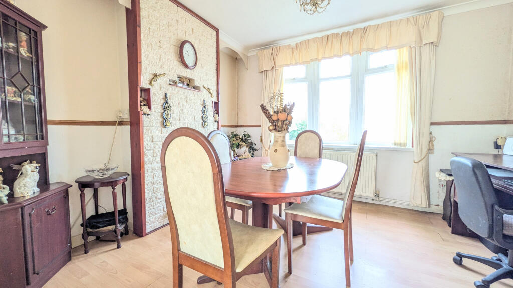 PXL_20251001_094516213~2