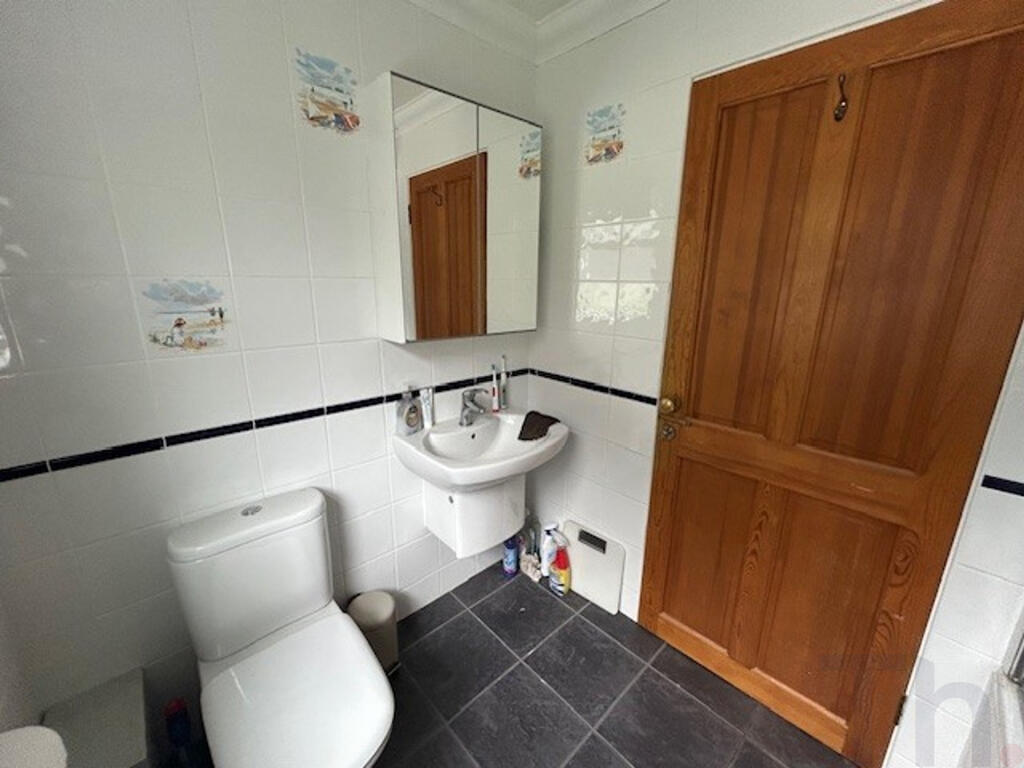 Bathroom 2