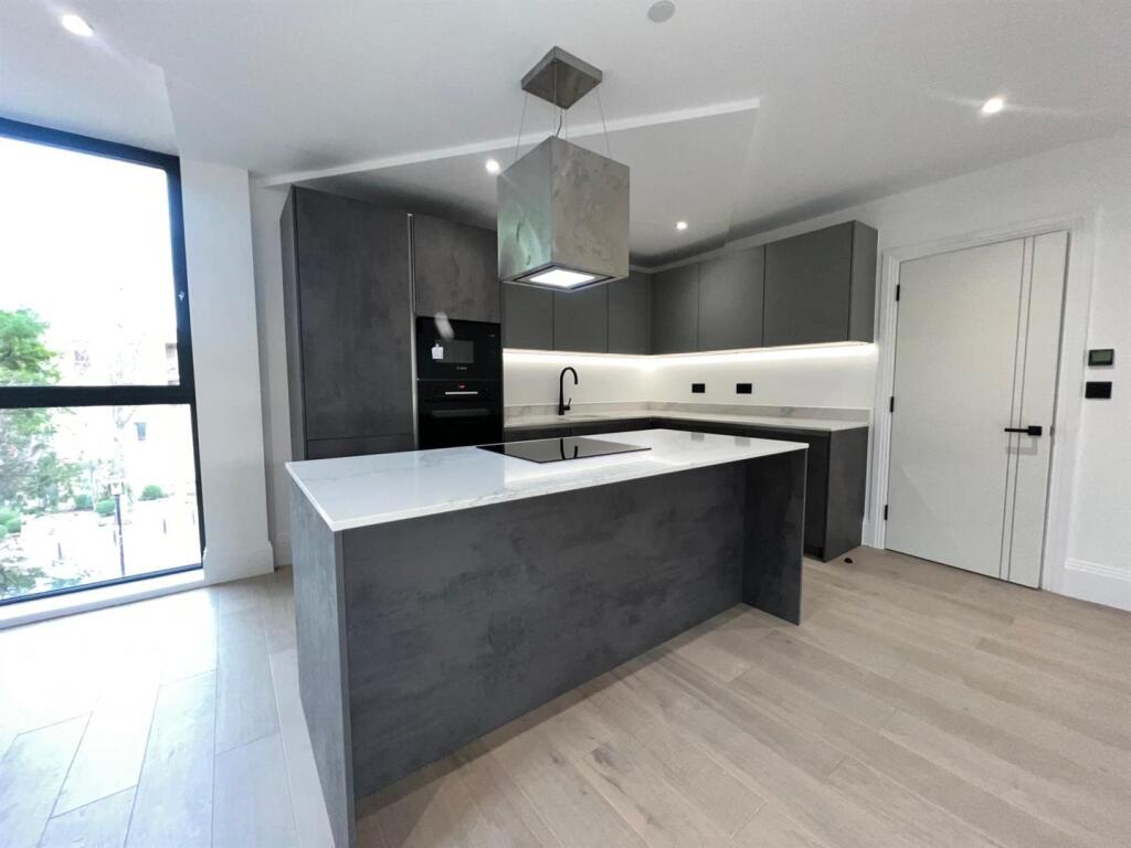 WhatsApp Image 2025-08-11 at 21.26.29_93a5192e.jpg