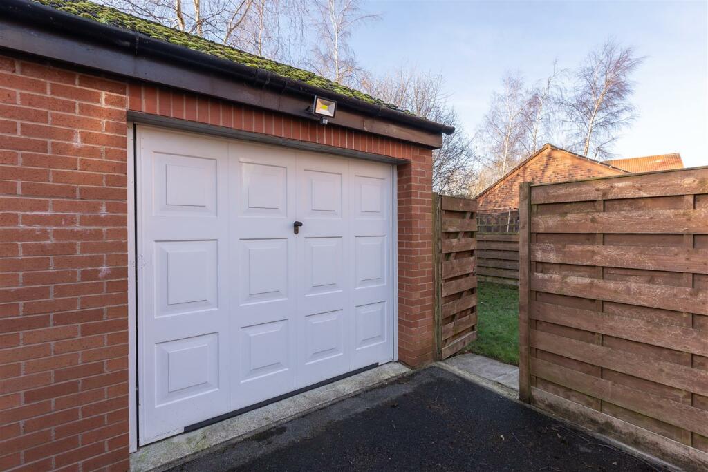 Fletton_Road_83_External-3[1].jpg