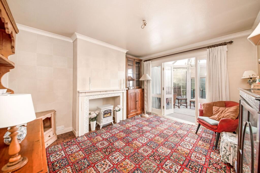 SECOND RECEPTION ROOM / FORMAL DINING ROOM