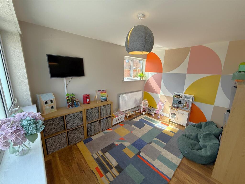 Play Room.JPG