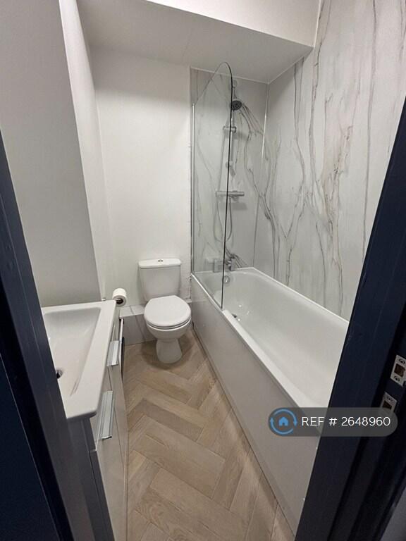 Bathroom - Top Floor Is Bigger