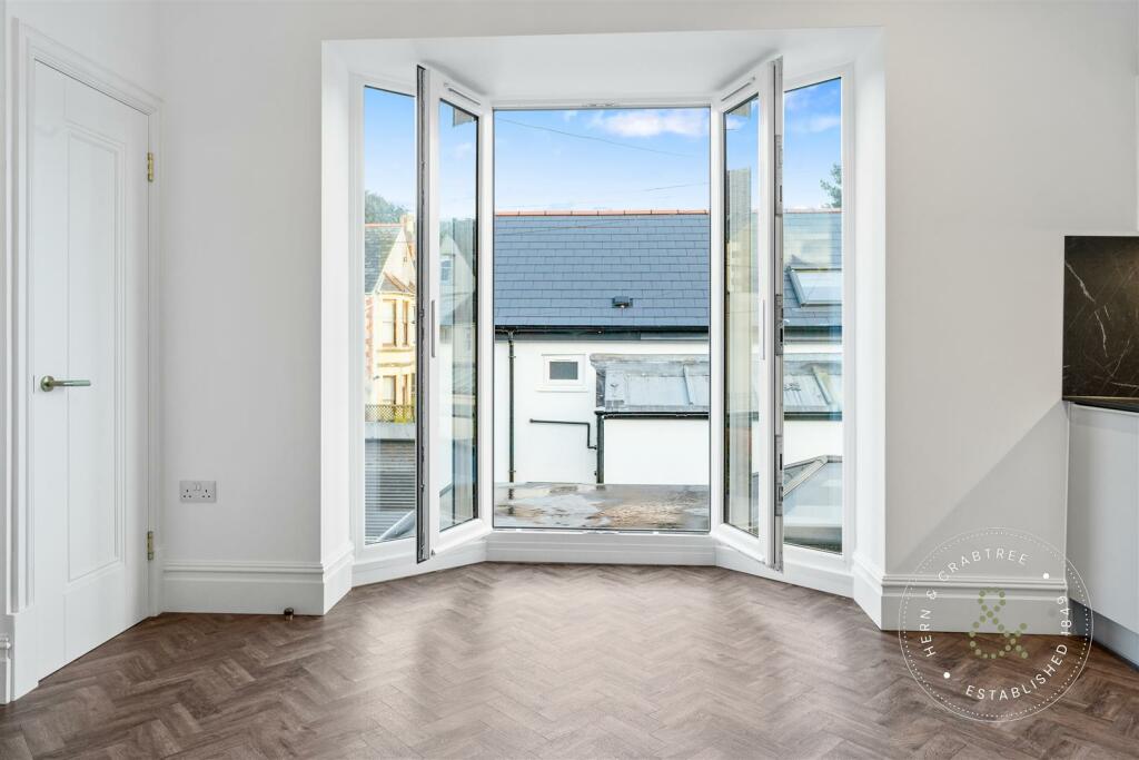 Cathedral Road Aprts, Five, HernCrabtree (15).jpg