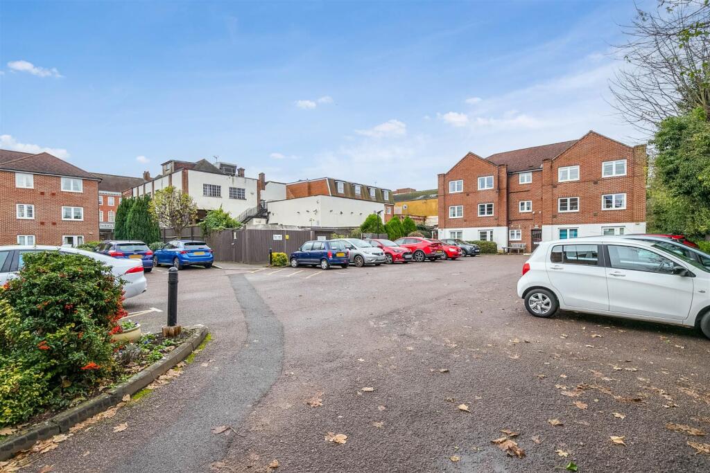 Bennett Court 33-1.jpg