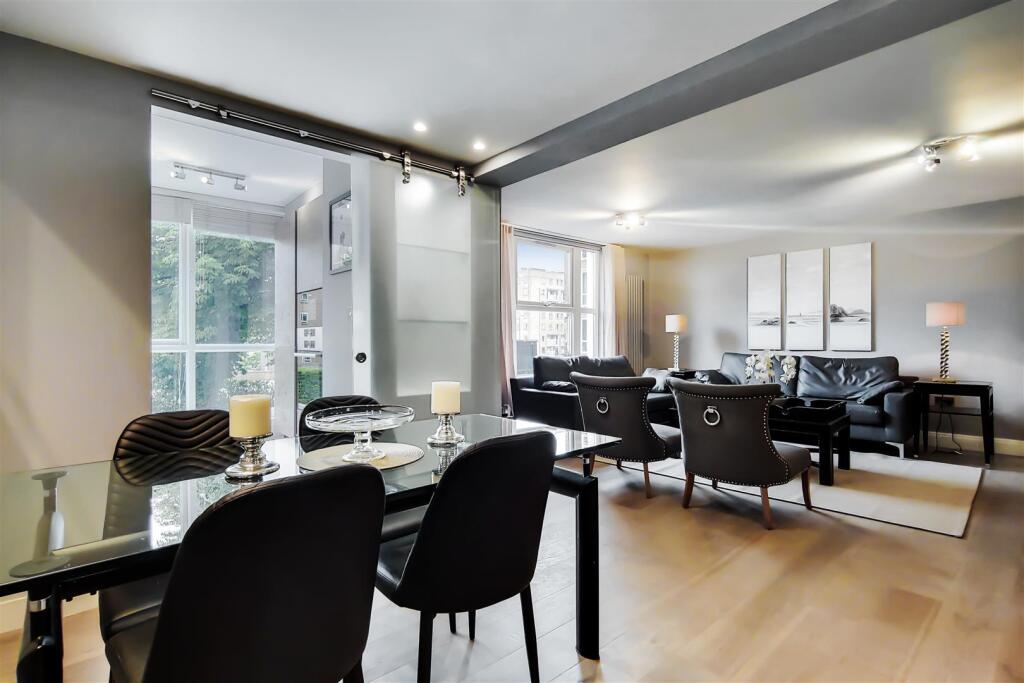 3_Dining Room-1.jpg
