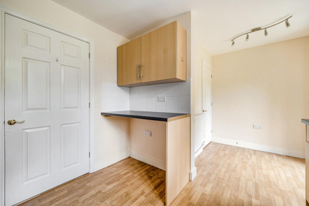 1365412-16-68ee4f...